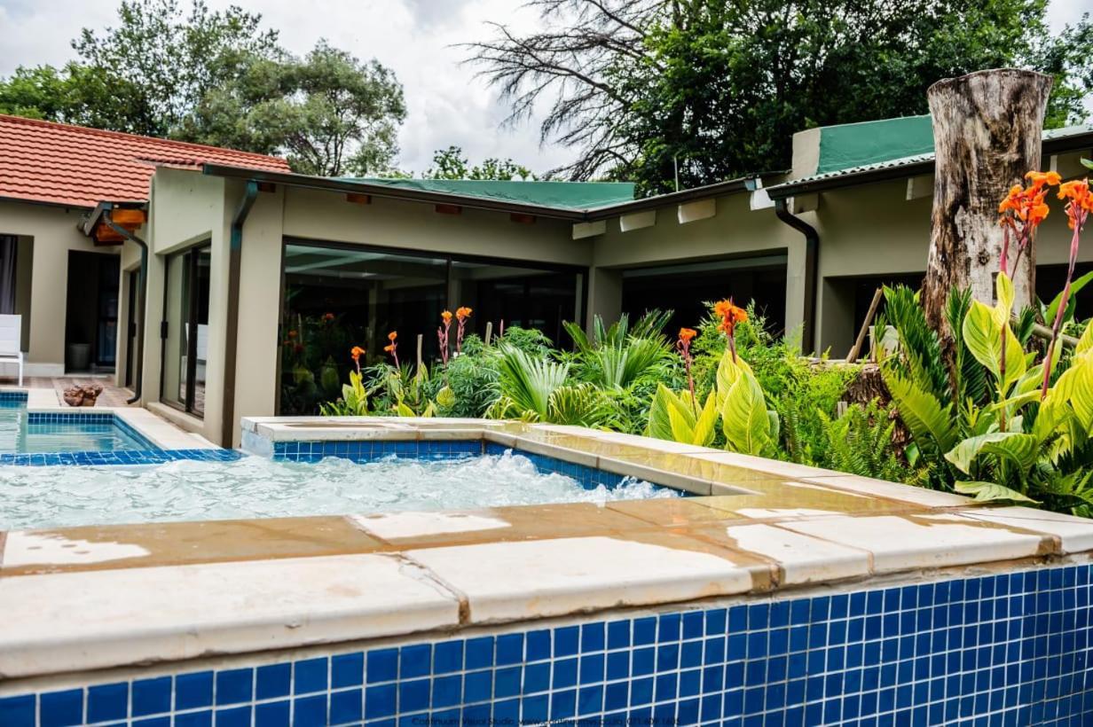 The Fine Line Lodge Pretoria-Noord Dış mekan fotoğraf